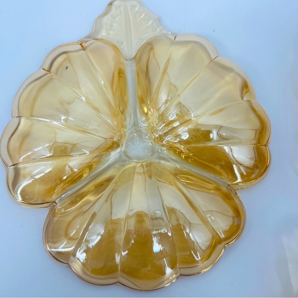 Jeanette Glass Marigold MCM Carnival Glass Candy 3-Section Leaf Clover Dish Vtg - Picture 7 of 10